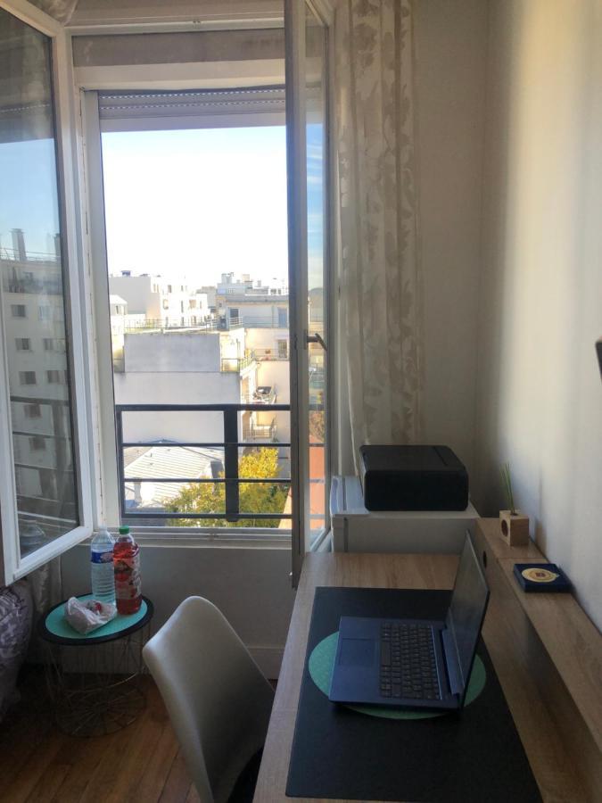 Appartement Tres Calme A 10Mn De Paris - Woman & Couples Only กูร์เบอวัวร์ ภายนอก รูปภาพ