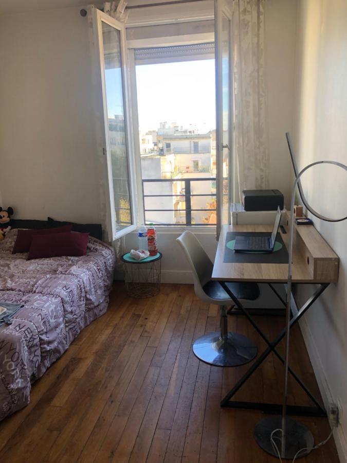 Appartement Tres Calme A 10Mn De Paris - Woman & Couples Only กูร์เบอวัวร์ ภายนอก รูปภาพ
